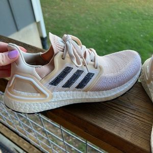 Womens adidas size 6